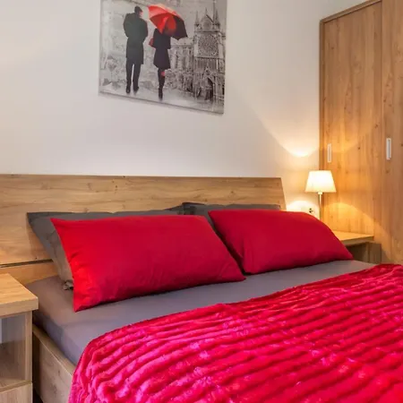 Apartment Andela 5